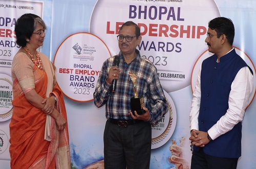 World Education Leadership Award 2023 for Best Private
											University